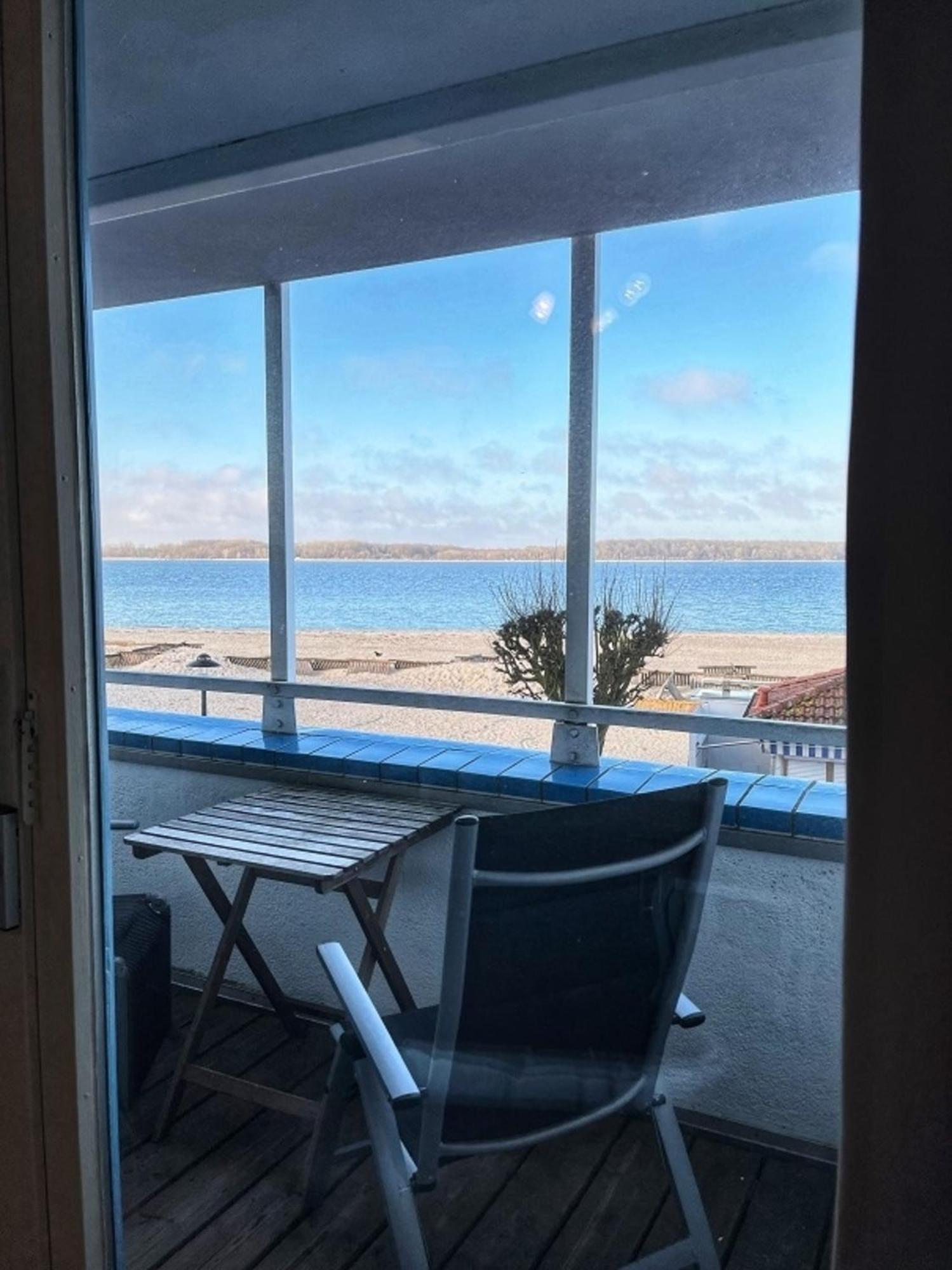 Fewo J 24 Laboe Bagian luar foto